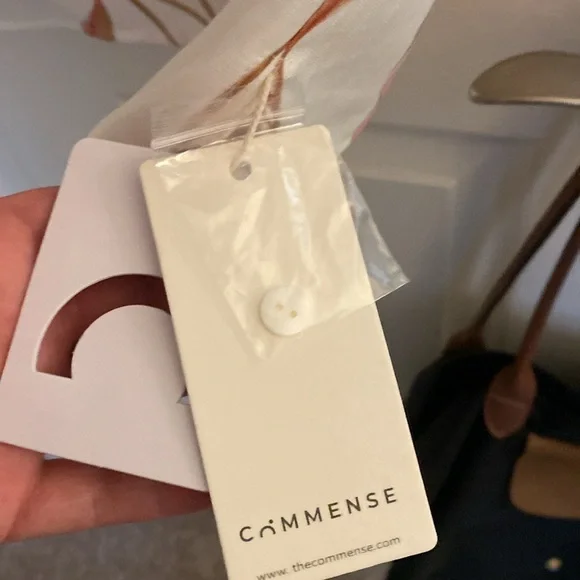 Commense Elegant Floral Dress in Pink and White - Picture 4 of 4